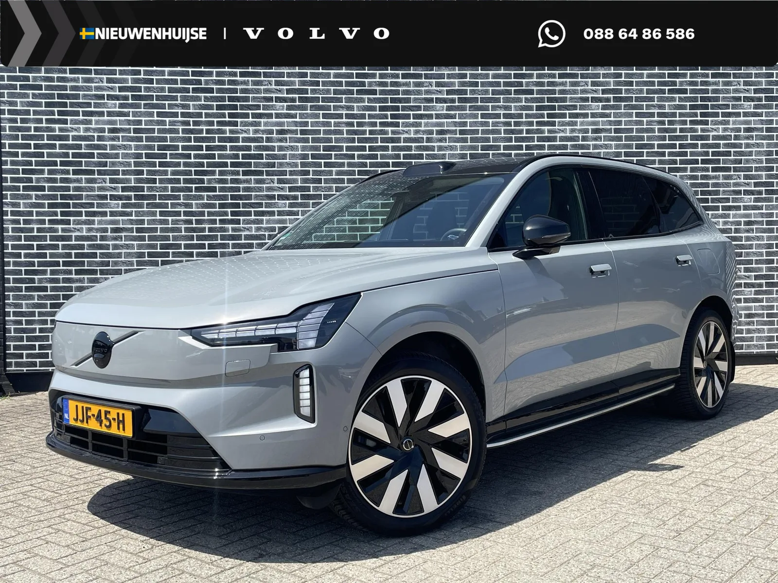 Volvo EX90 (2025) — foto 1