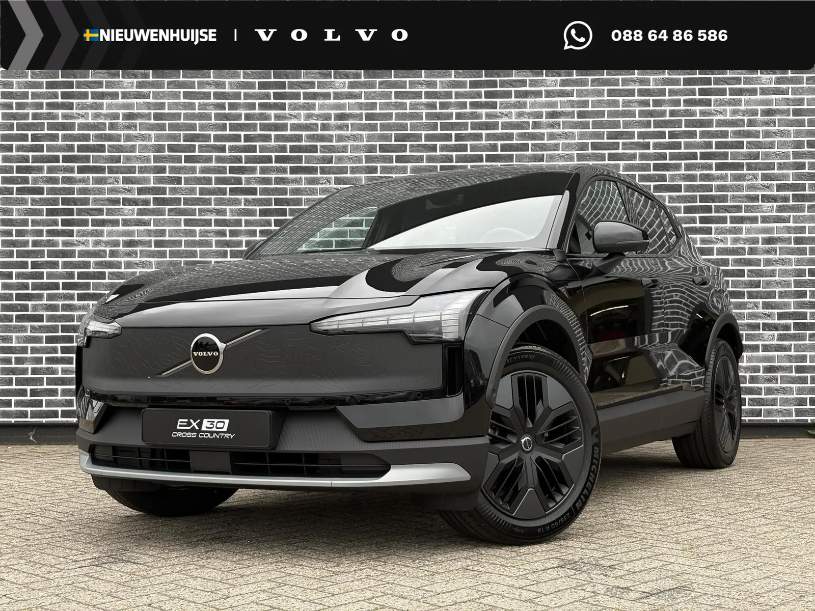 Volvo EX30 (2026) — foto 1