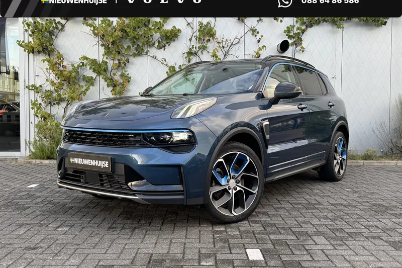 Lynk & Co 01 (2021)