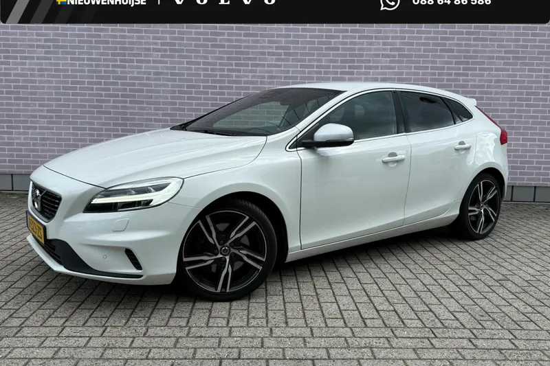 Volvo V40 (2017)