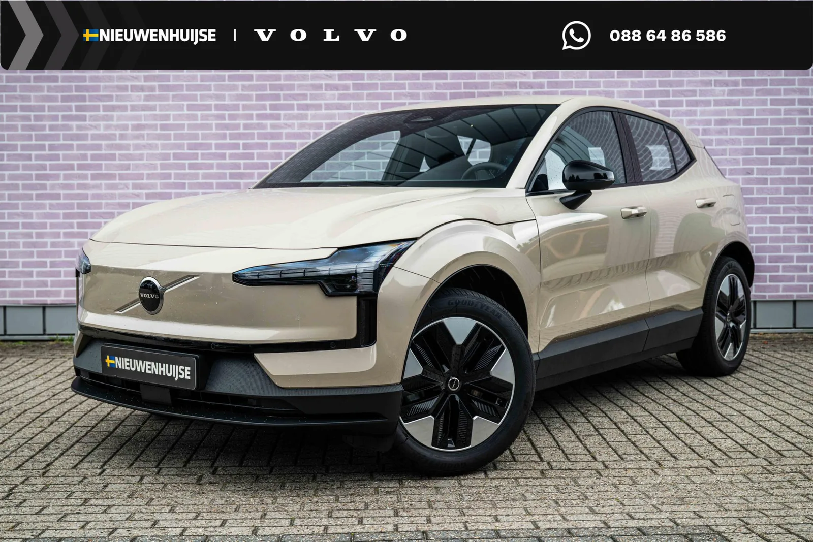 Volvo EX30 (2026) — foto 1