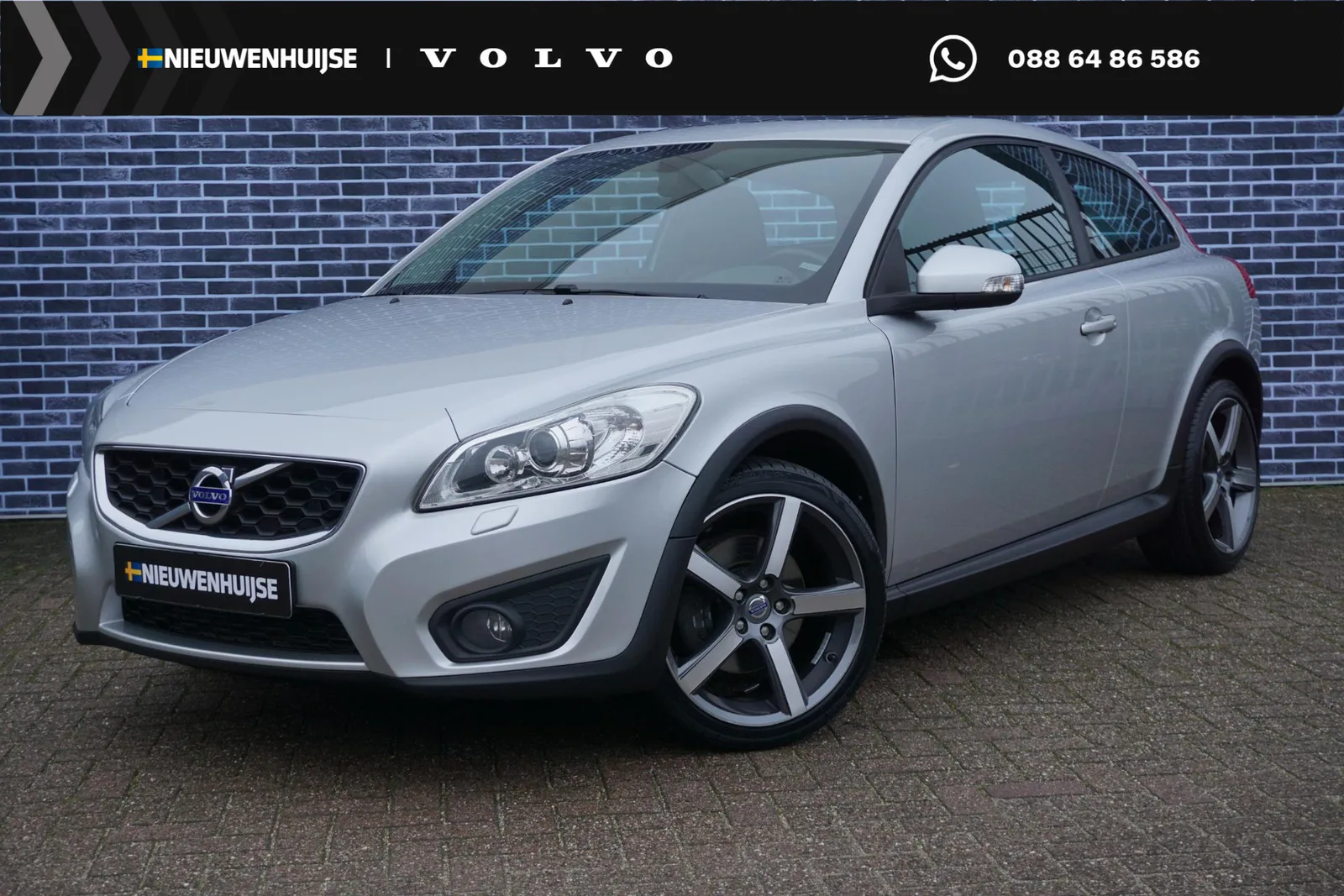 Volvo C30 (2010) — foto 1