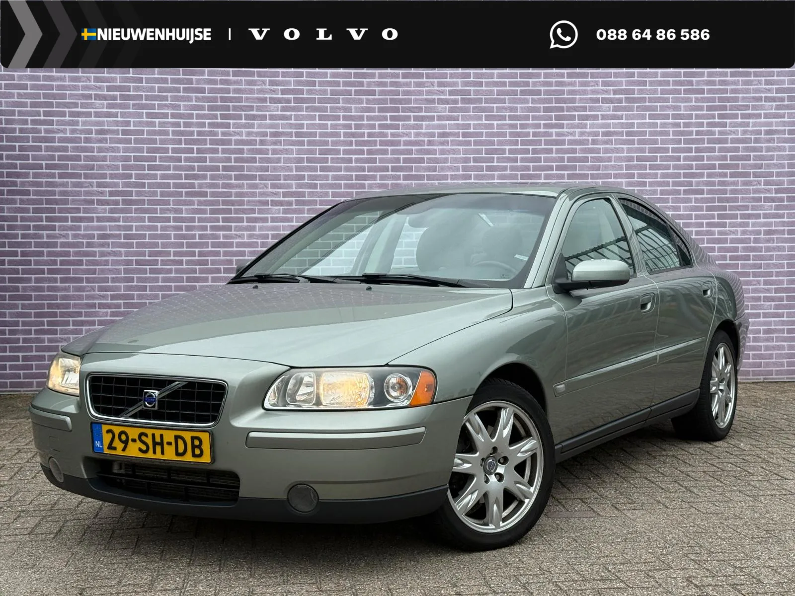 Volvo S60 (2006) — foto 1