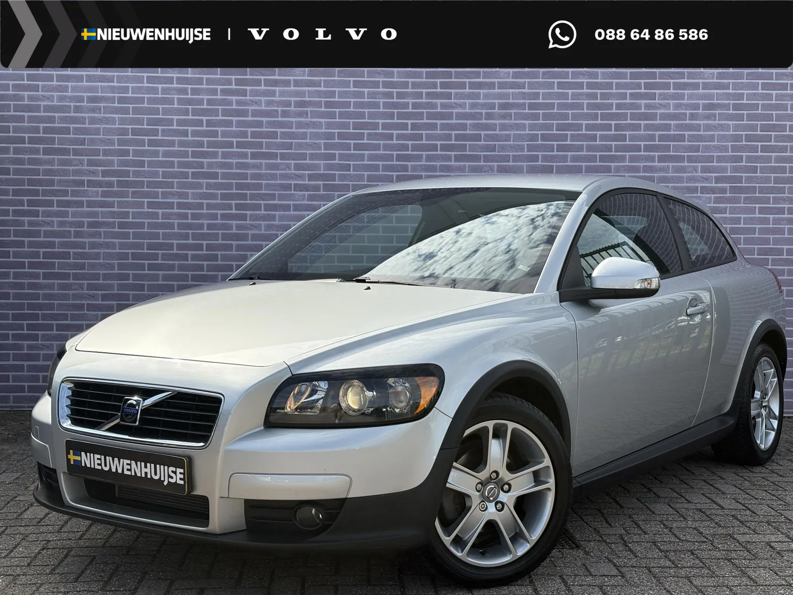 Volvo C30 (2009) — foto 1