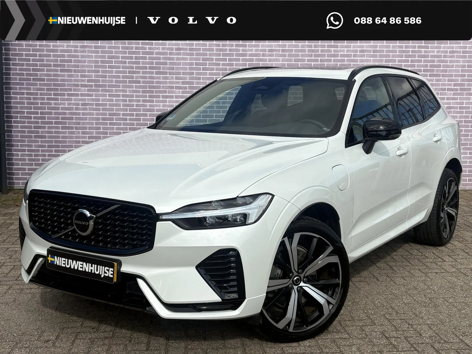 Volvo XC60 (2022) — foto 1