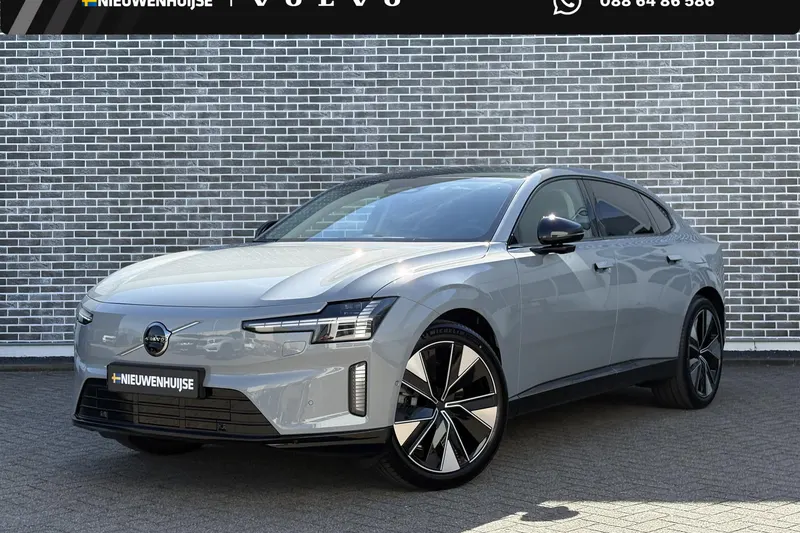 Volvo ES90 (2026)