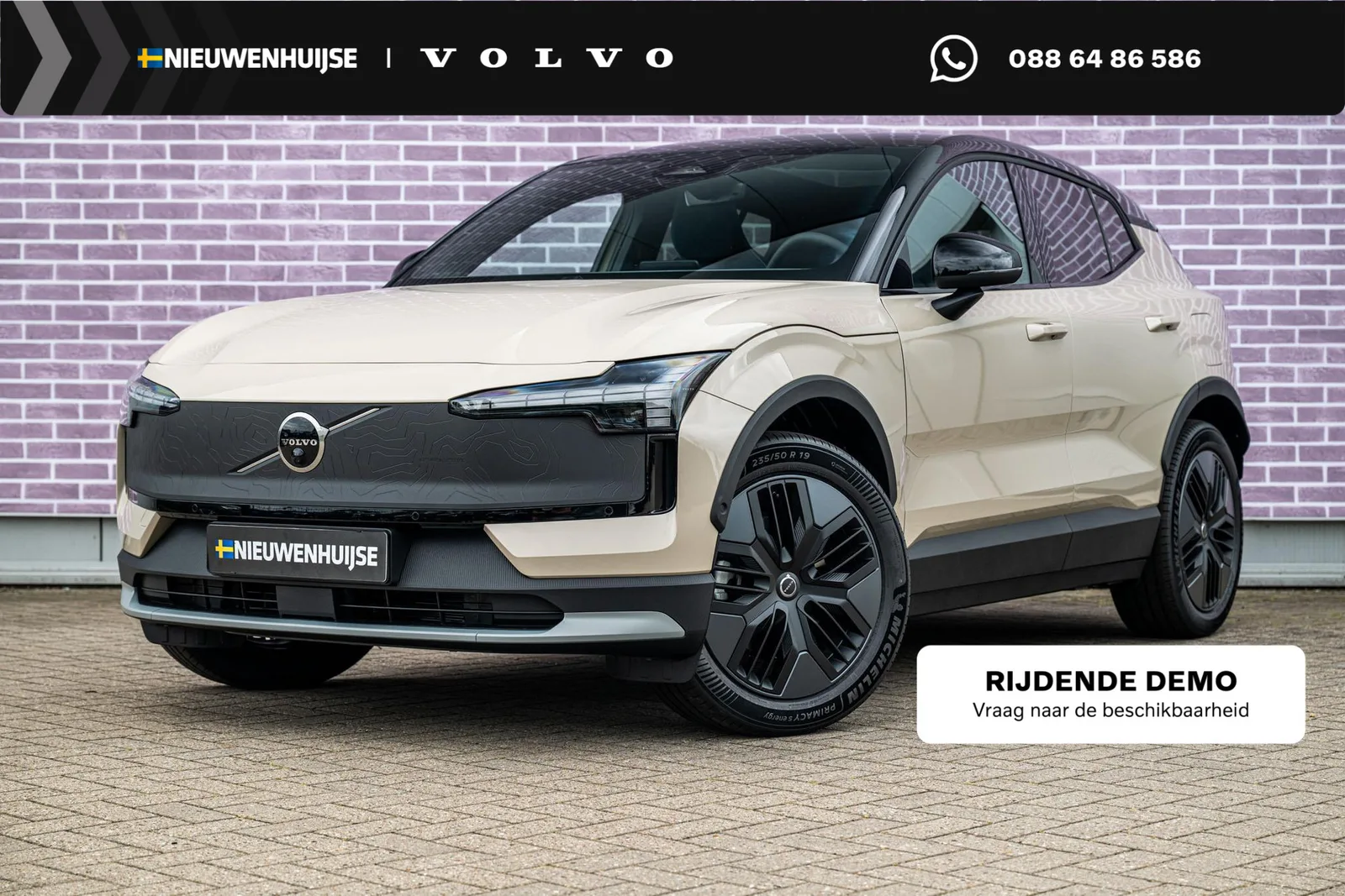 Volvo EX30 (2026) — foto 1