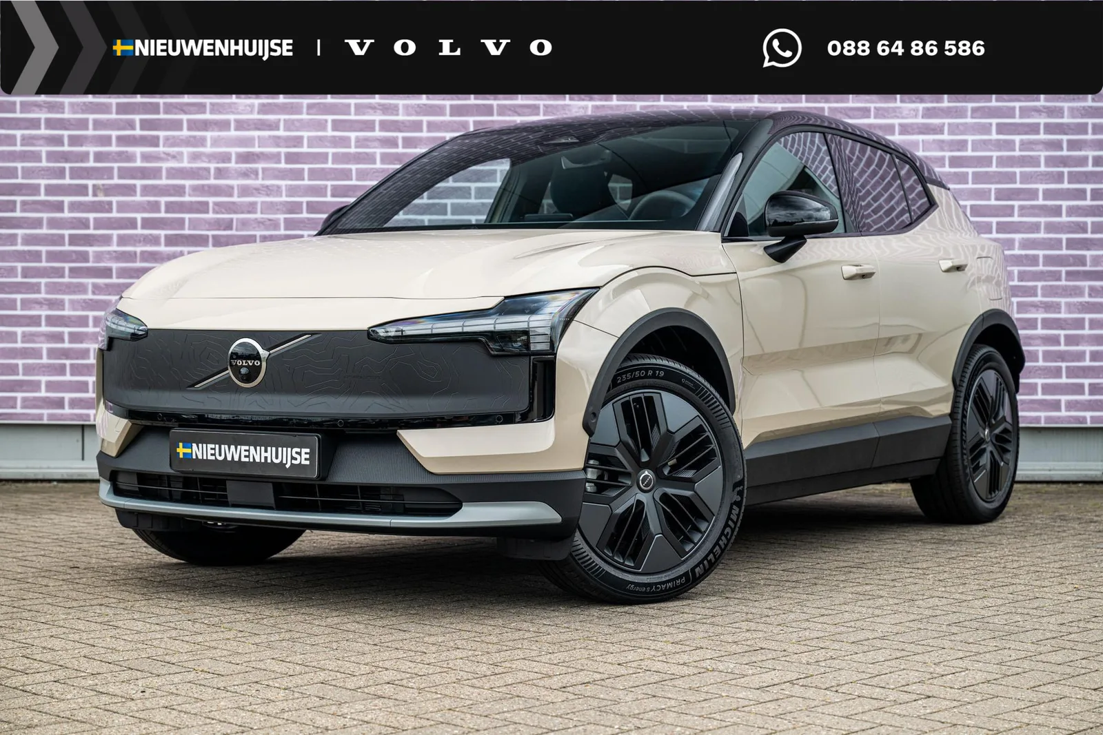 Volvo EX30 (2026) — foto 1