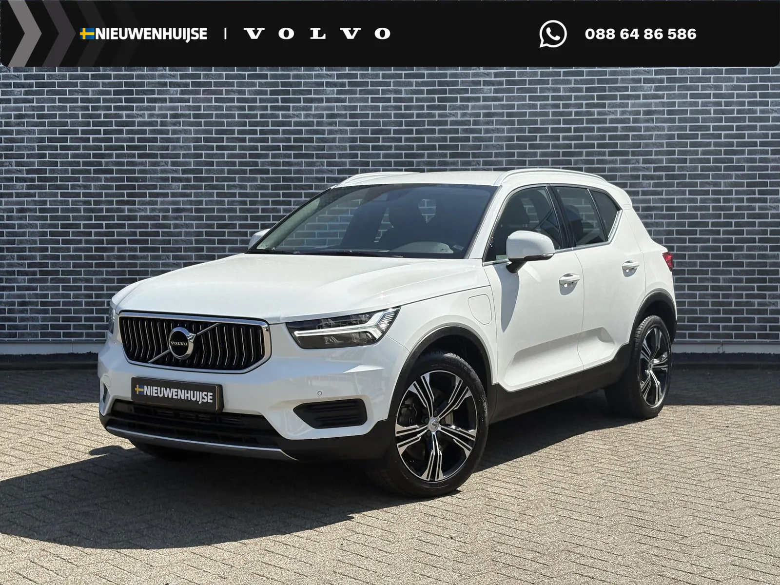 Volvo XC40 (2022) — foto 1