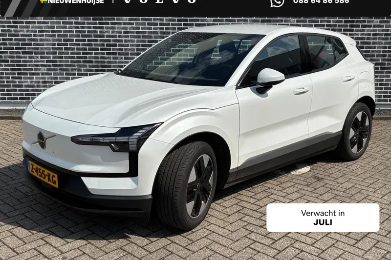 Volvo EX30 (2024)
