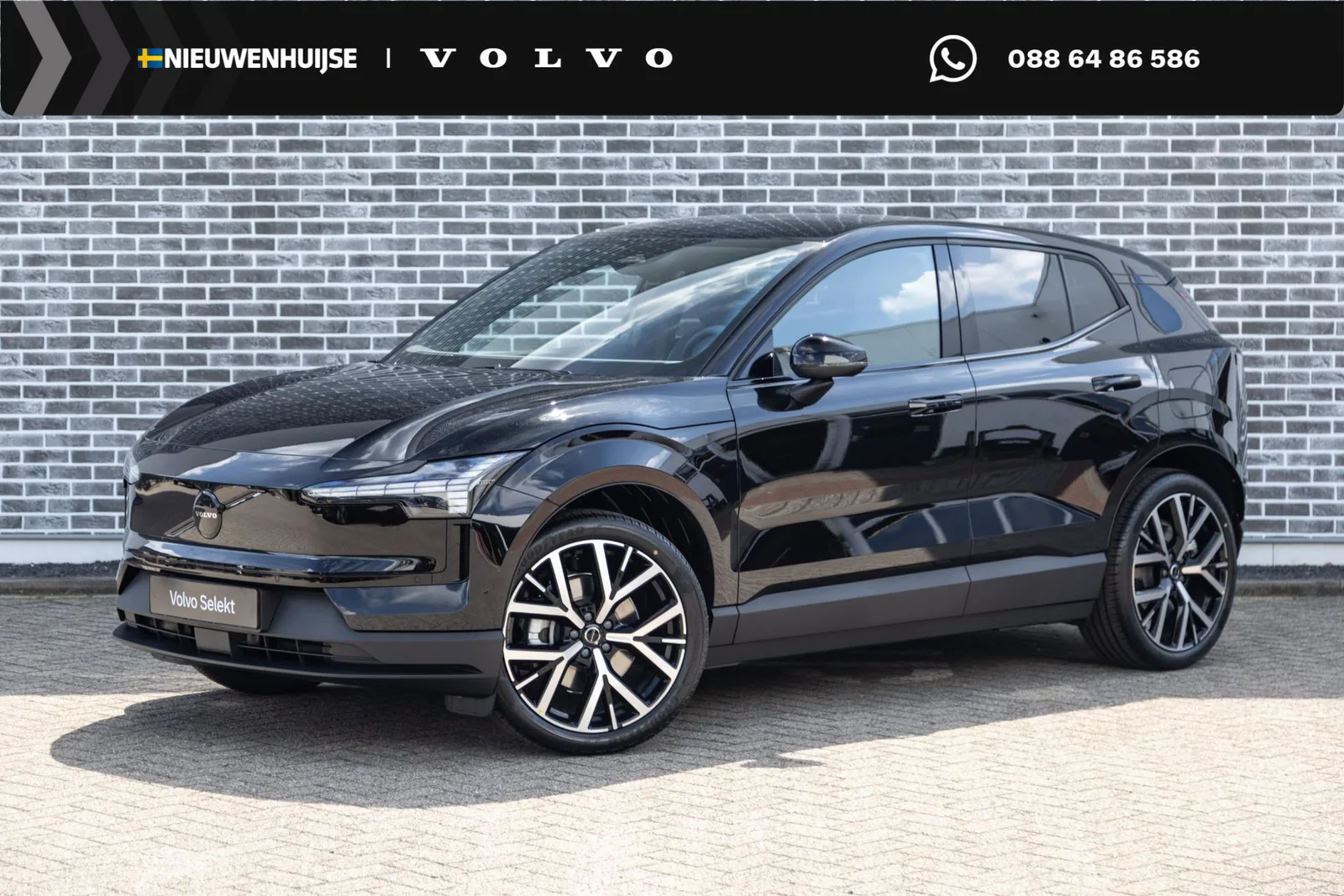 Volvo EX30 (2026) — foto 1