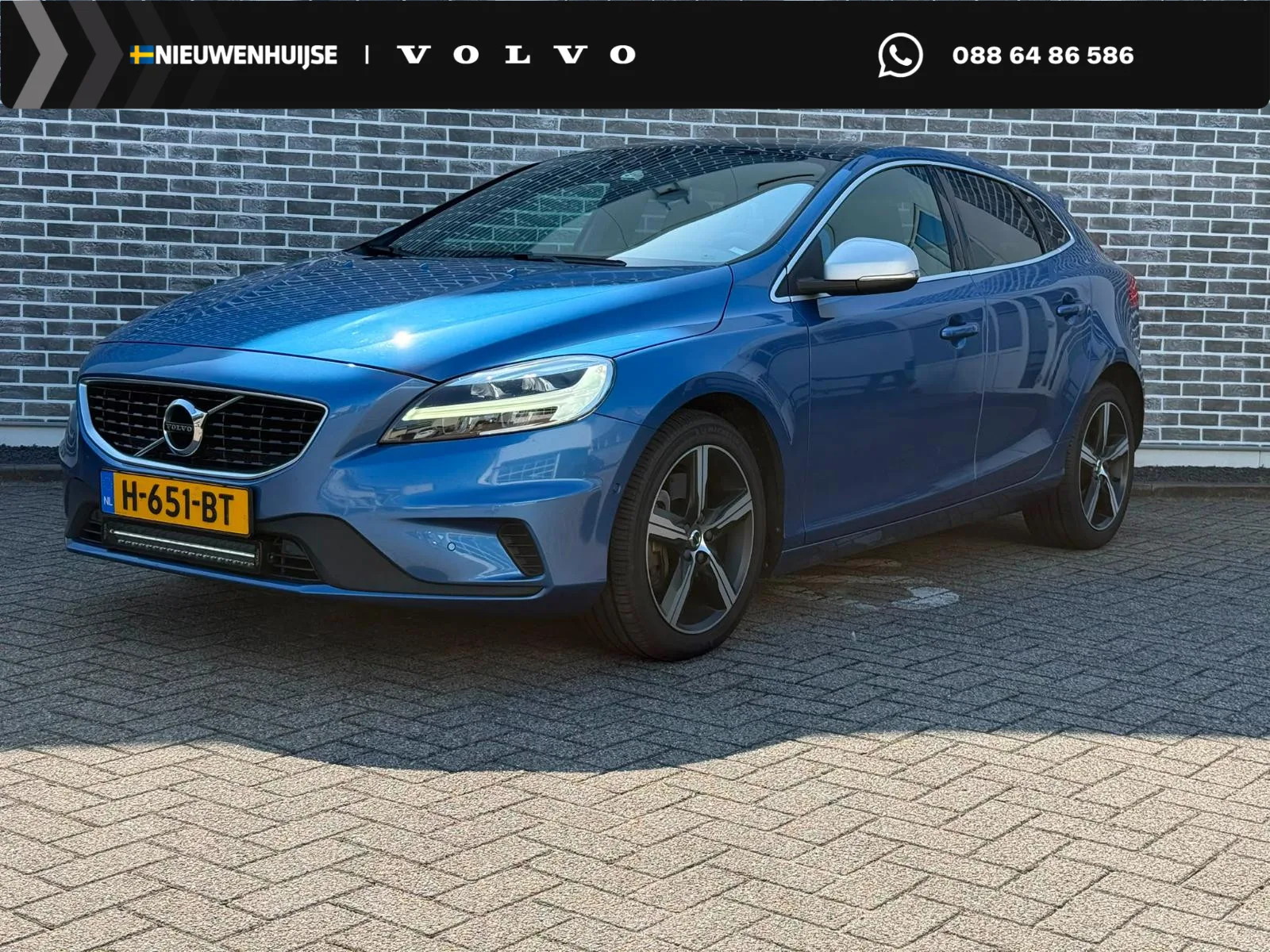Volvo V40 (2019) — foto 1