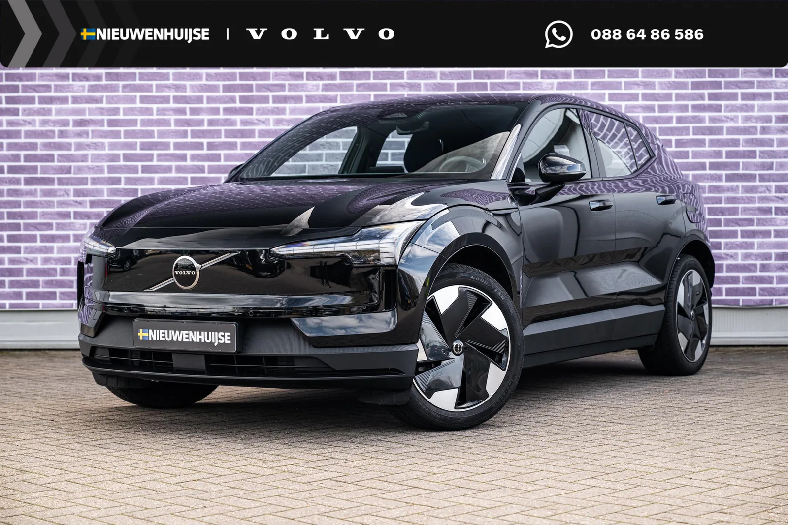 Volvo EX30 (2024) — foto 1