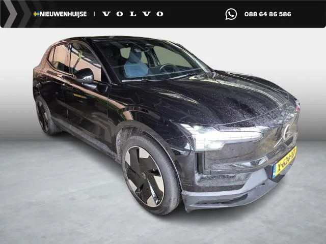 Volvo EX30 (2024) — foto 1