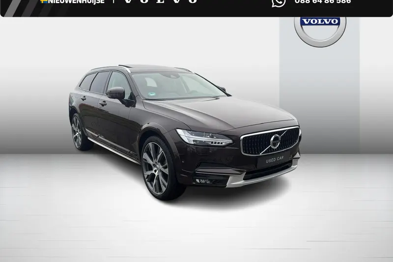 Volvo V90 Cross Country (2018)