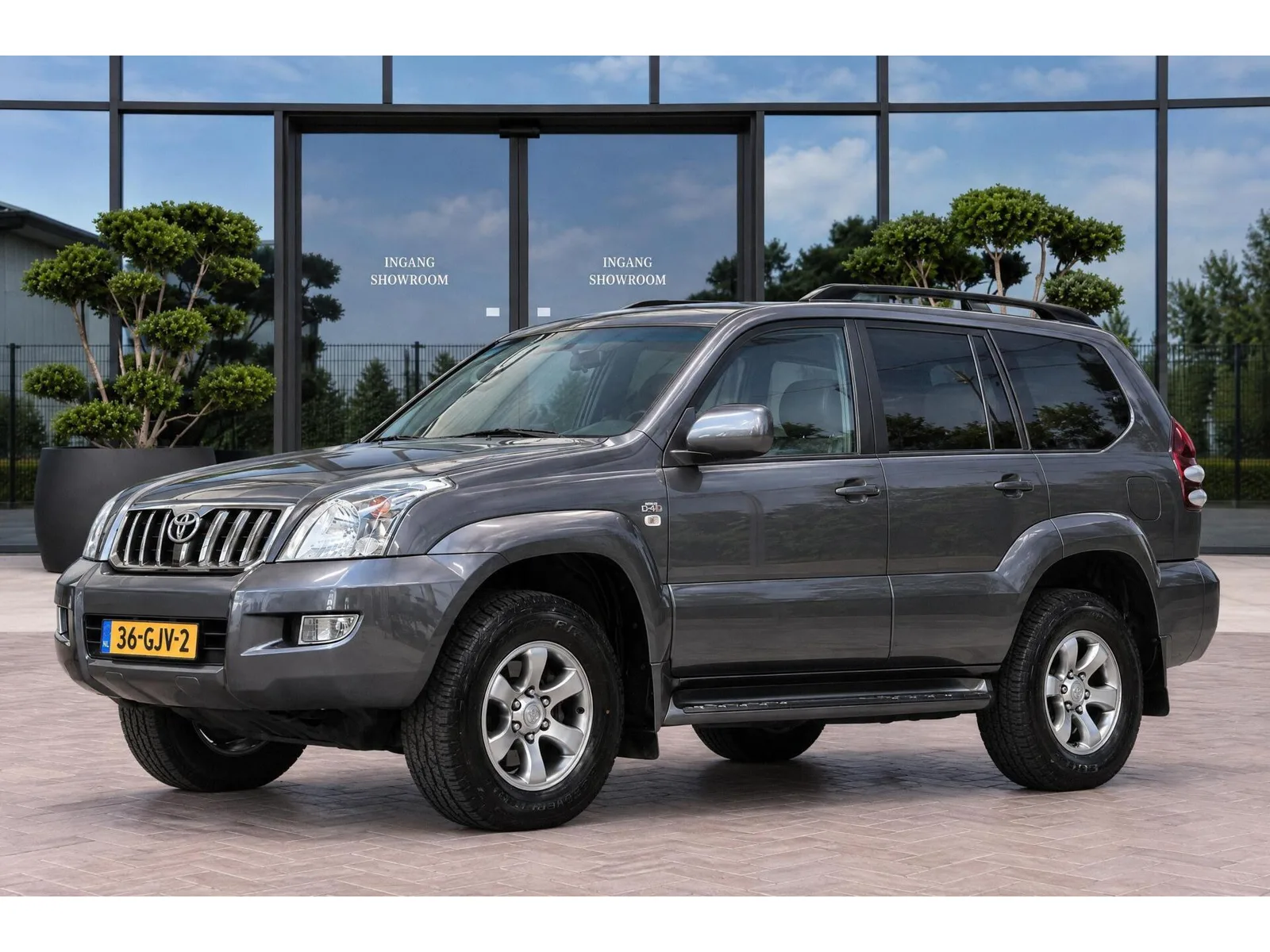 Toyota Land Cruiser (2008) — foto 1