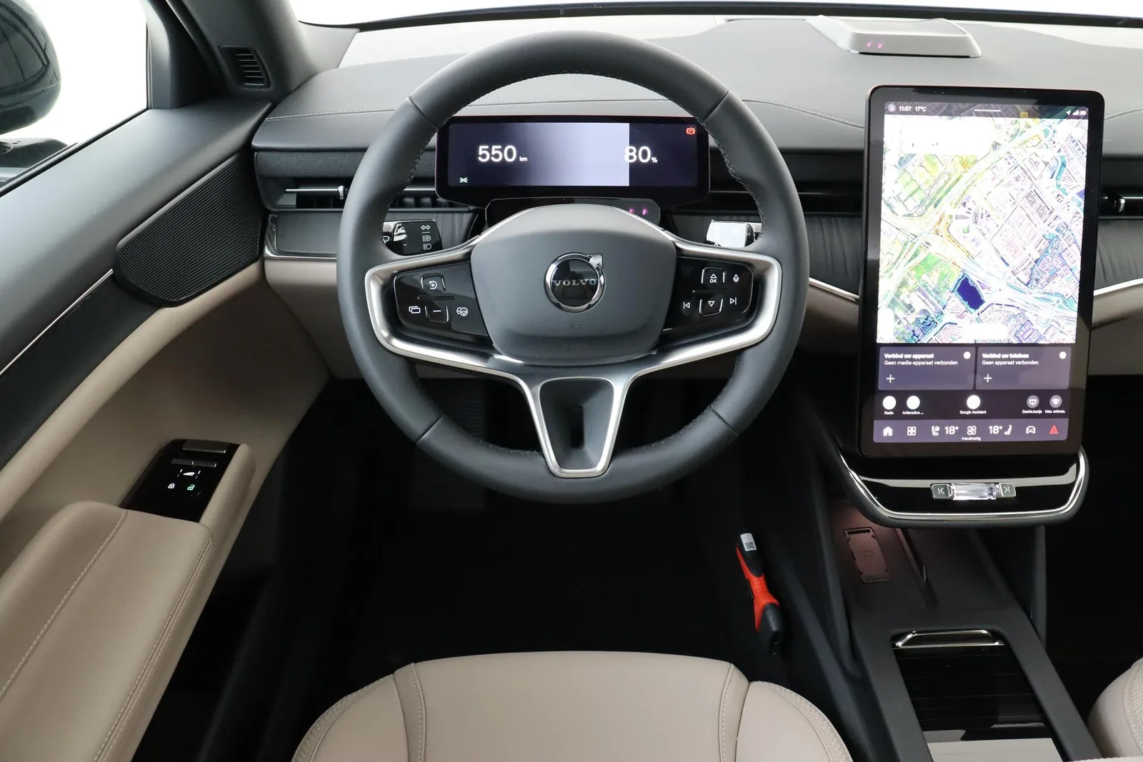 Volvo ES90 (2026) — foto 1