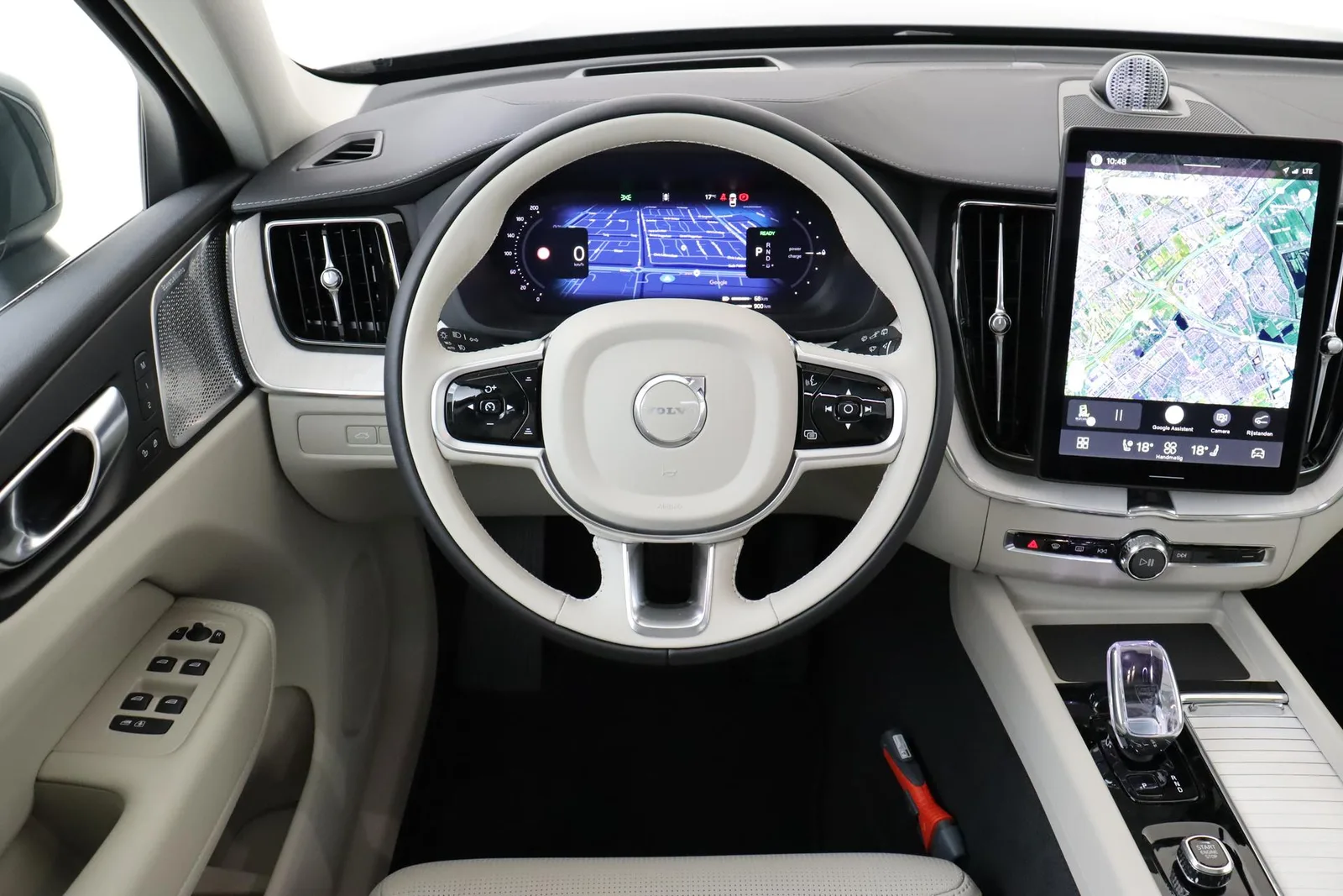 Volvo XC60 (2026) — foto 1