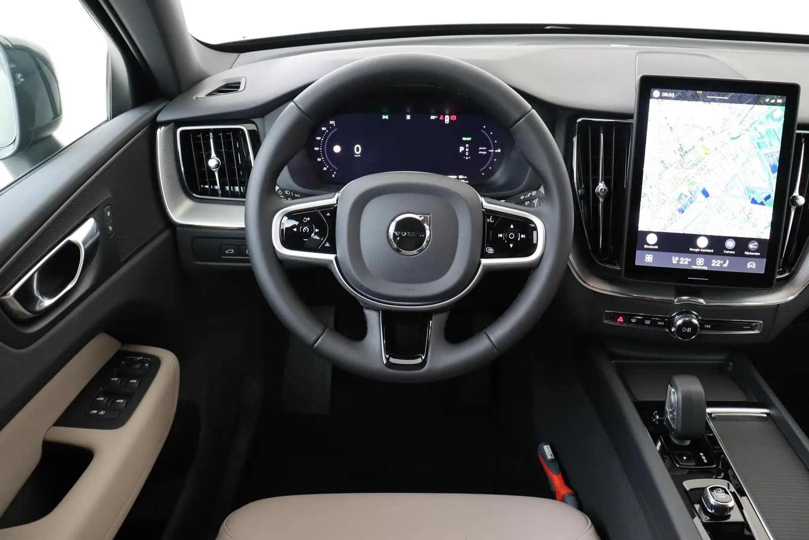 Volvo XC60 (2026) — foto 1