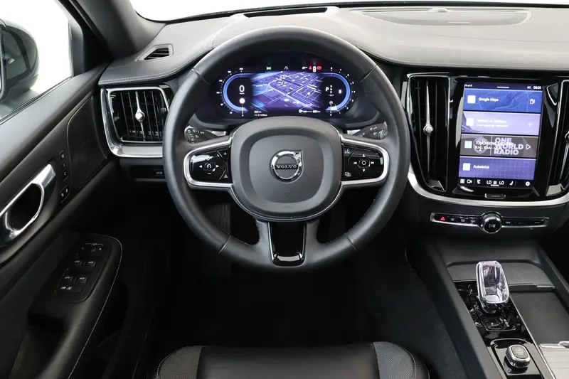 Volvo S60 (2023)