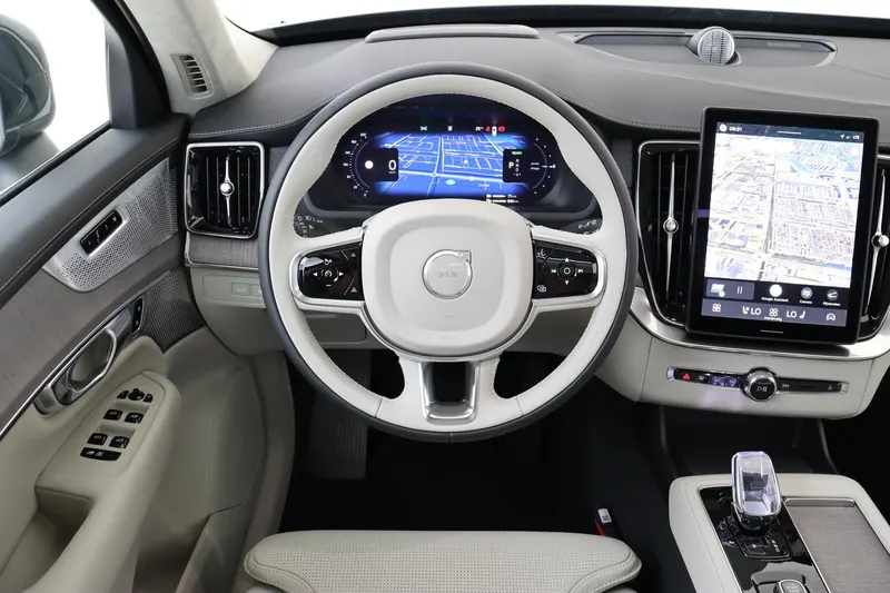 Volvo XC90 (2026)