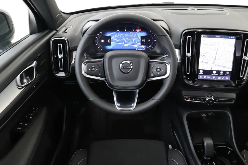 Volvo XC40 (2026)