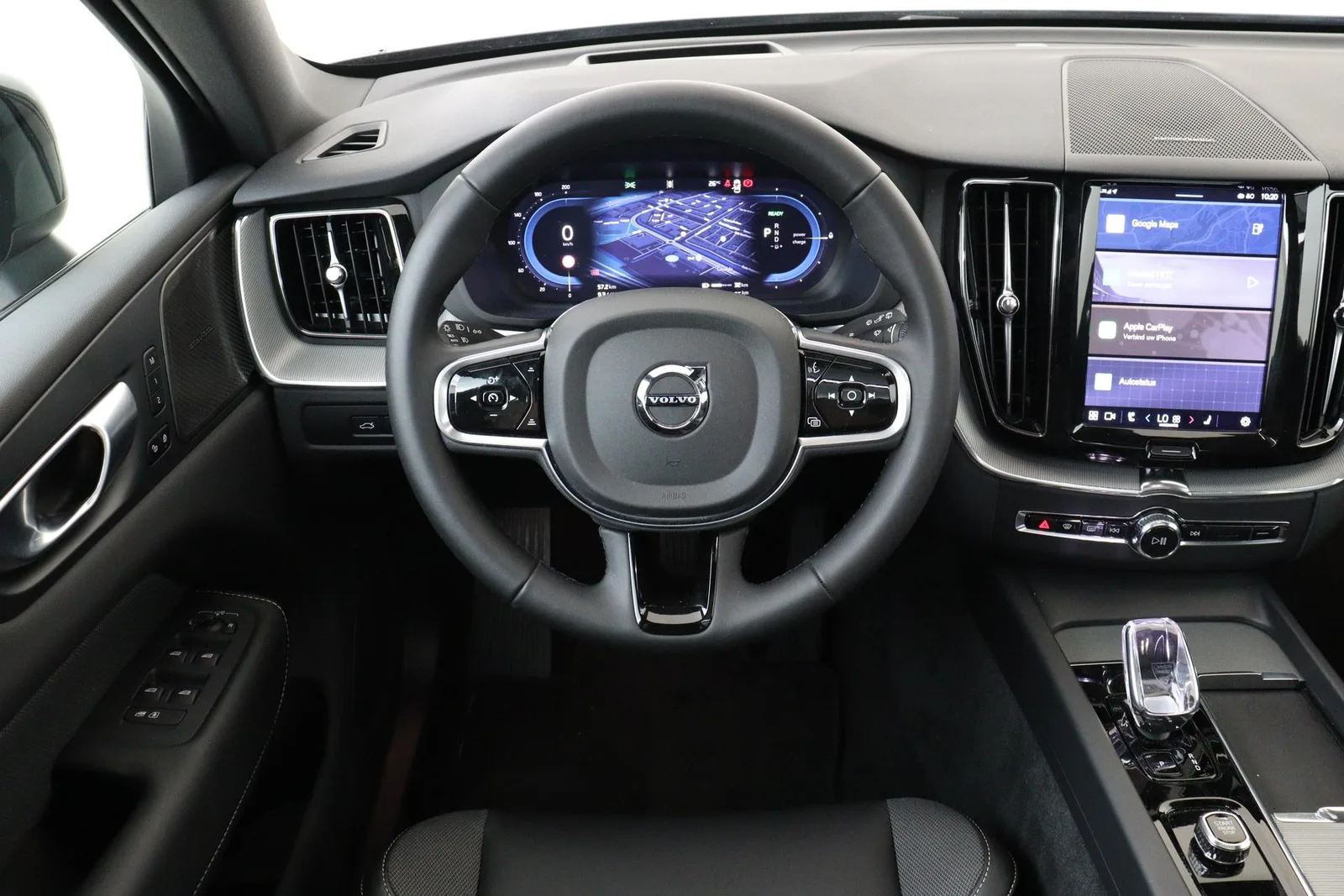 Volvo XC60 (2025) — foto 1