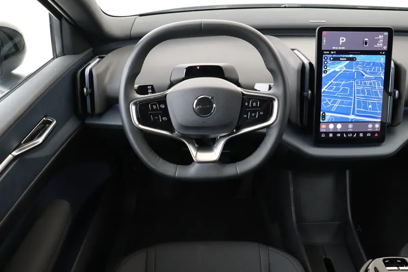 Volvo EX30 (2025)
