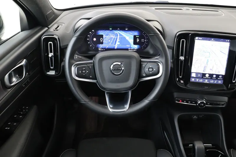 Volvo C40 (2021)
