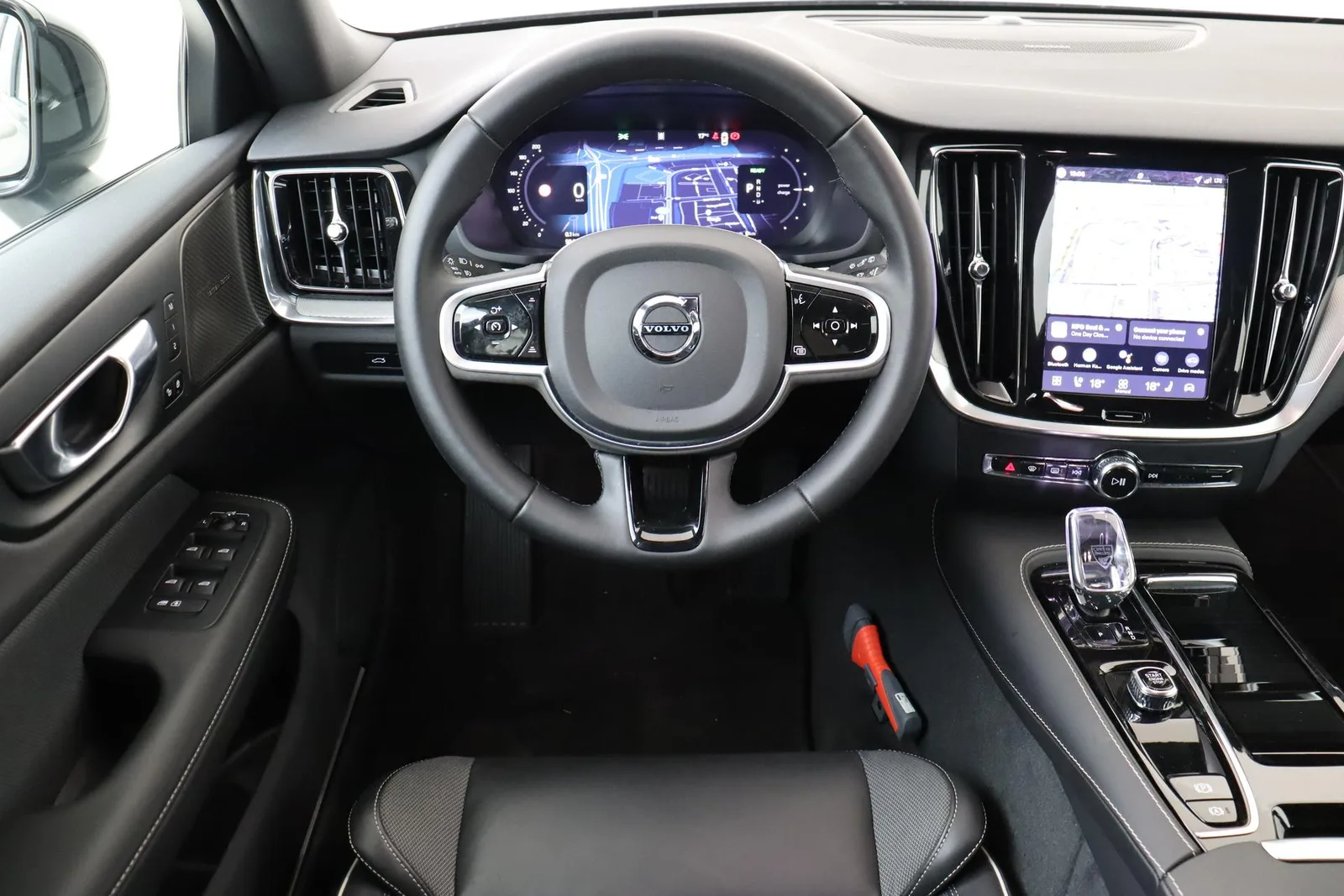 Volvo V60 (2025) — foto 1