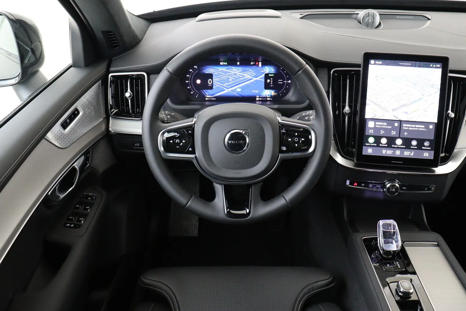 Volvo XC90 (2026) — foto 1