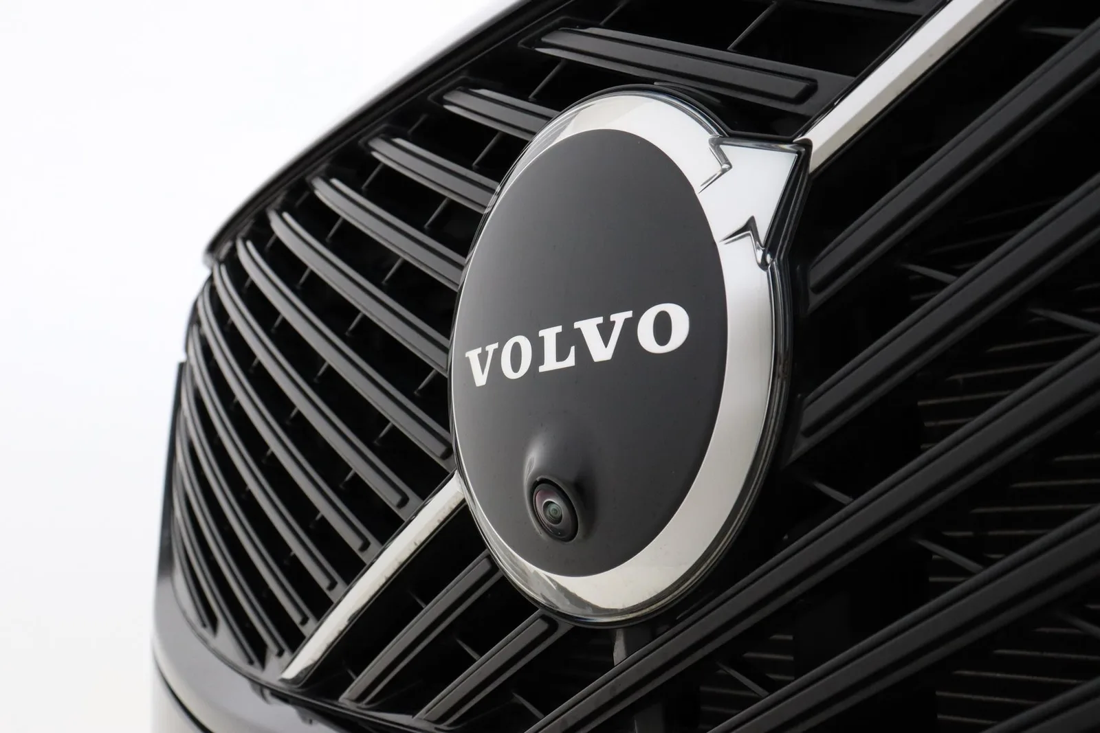Volvo XC90 (2025) — foto 1