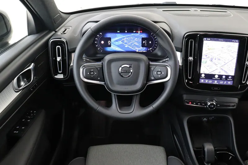 Volvo XC40 (2026)