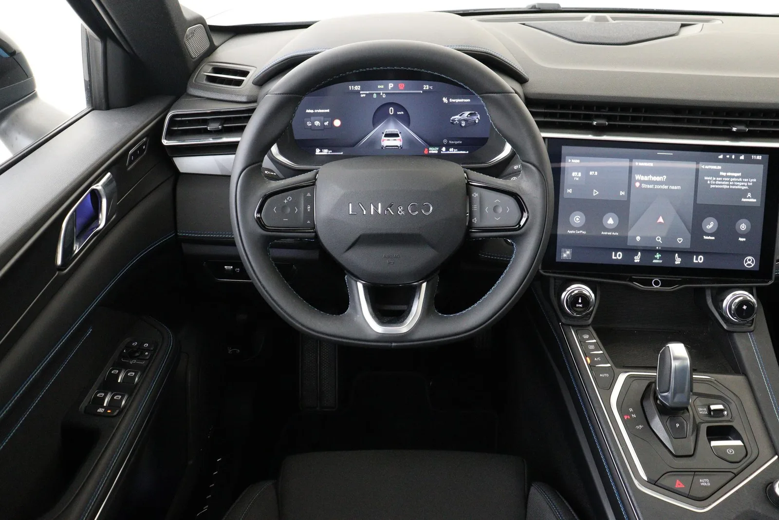 Lynk & Co 01 (2023) — foto 1