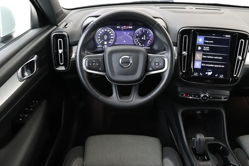Volvo XC40 (2021)