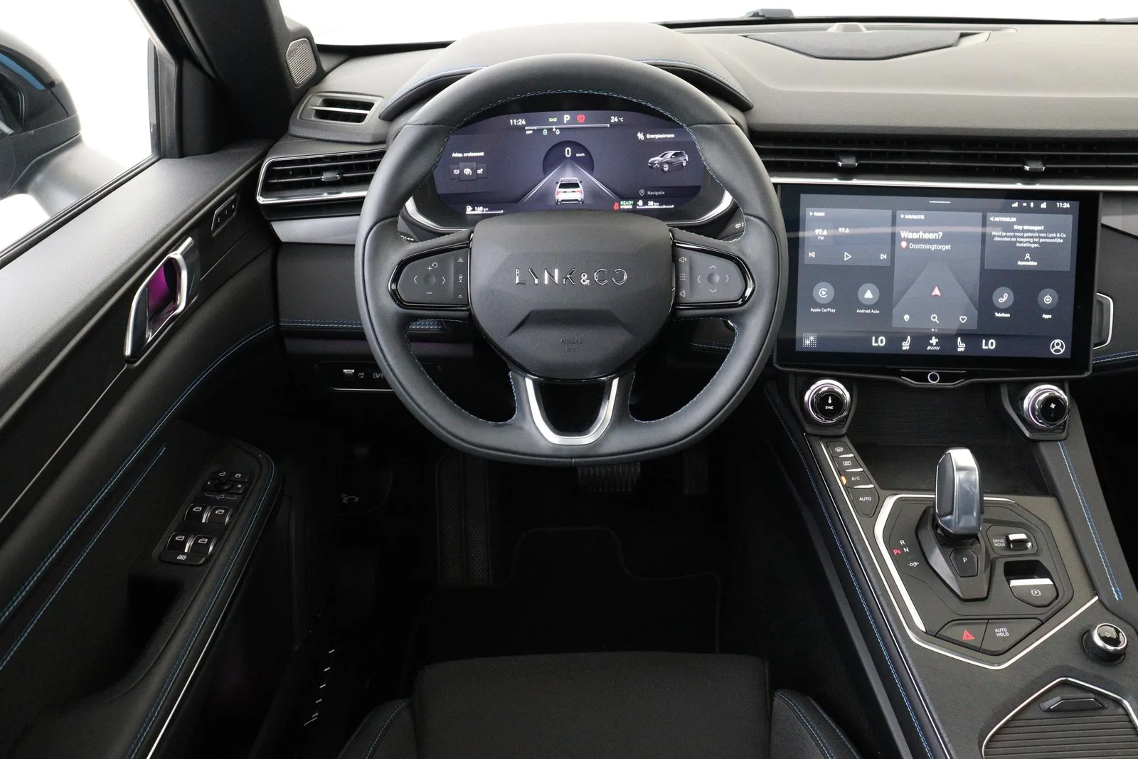 Lynk & Co 01 (2023) — foto 1