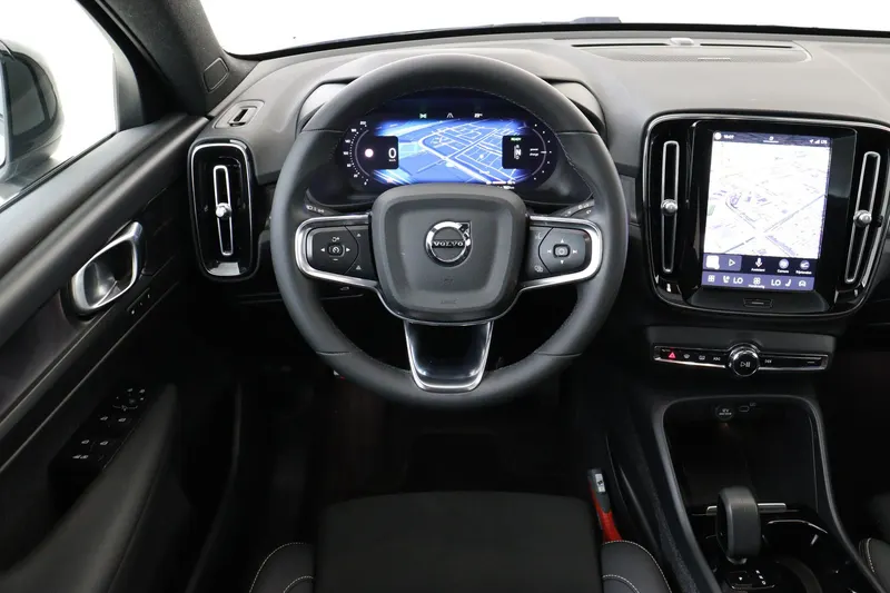 Volvo C40 (2022)