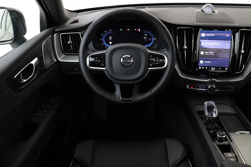 Volvo XC60 (2025)