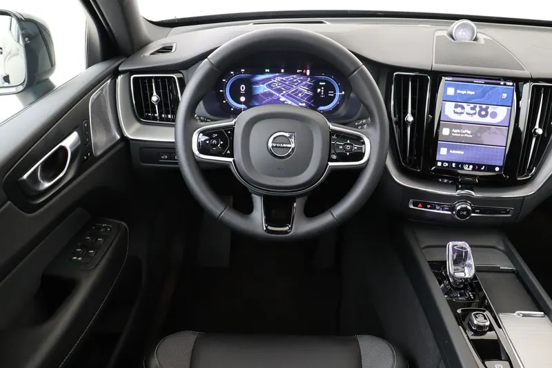 Volvo XC60 (2024)