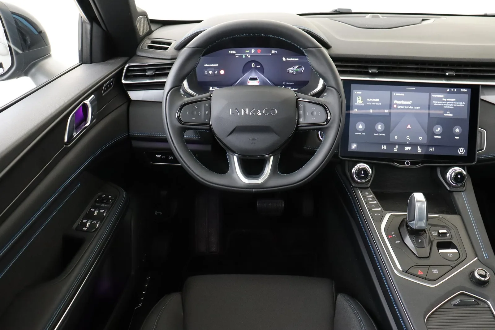Lynk & Co 01 (2024) — foto 1