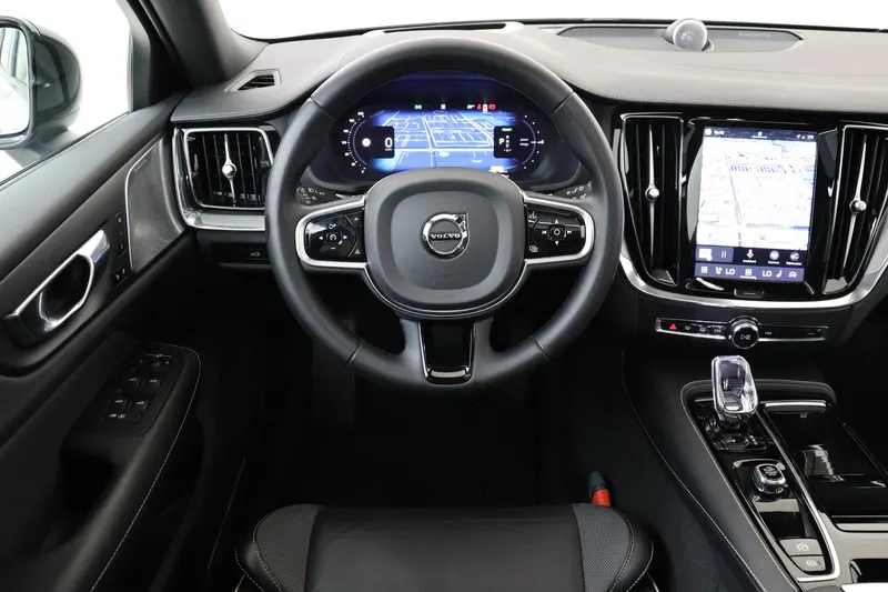 Volvo V60 (2025)