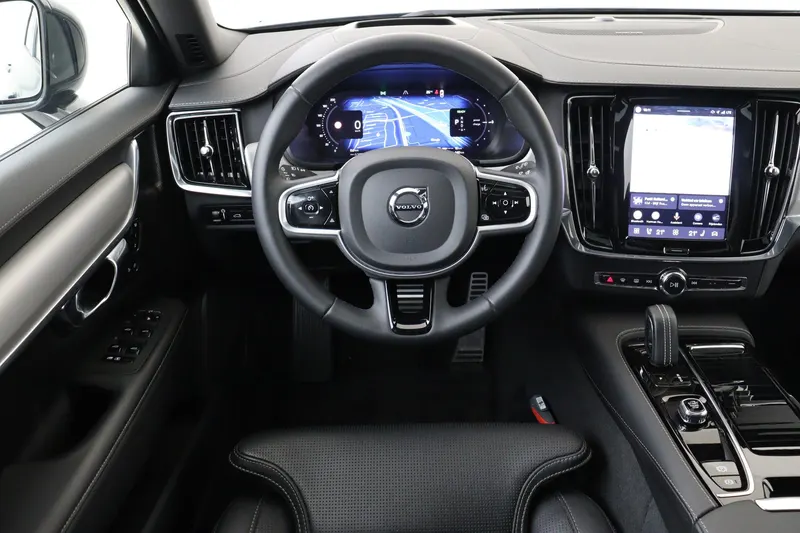 Volvo V90 (2021)