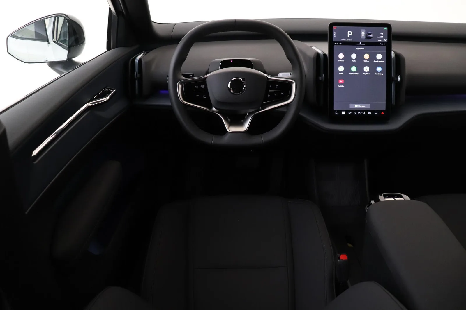 Volvo EX30 (2025) — foto 1