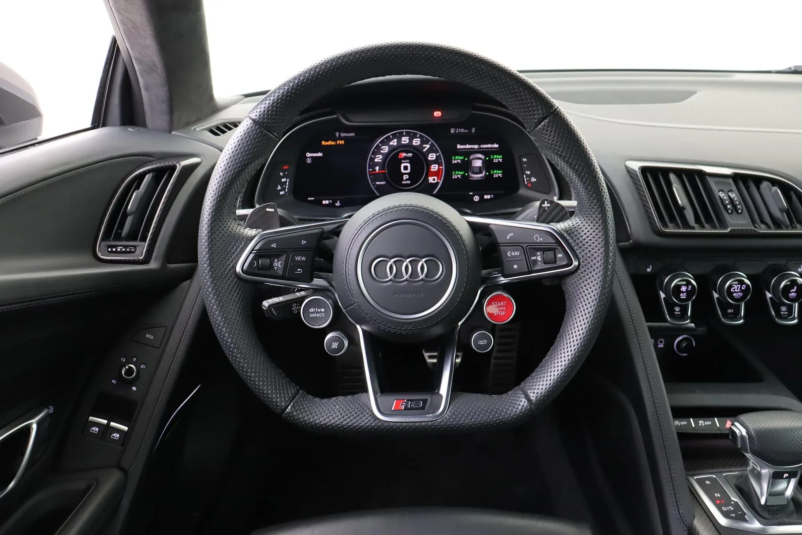 Audi R8 (2024) — foto 1