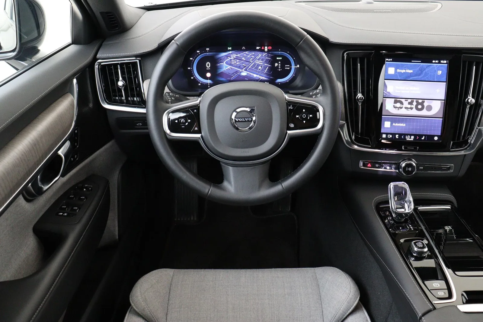 Volvo V90 (2023) — foto 1
