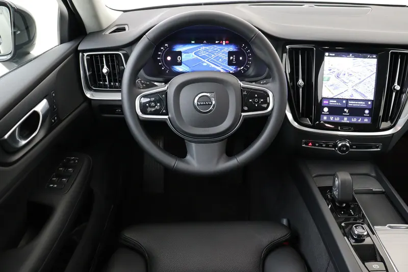 Volvo S60 (2024)
