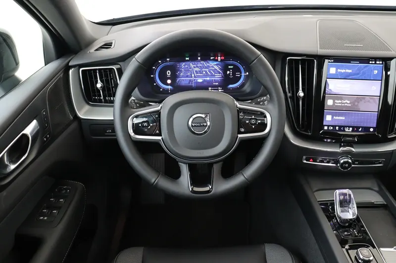Volvo XC60 (2025)