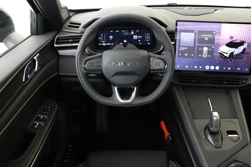 Lynk & Co 01 (2026)