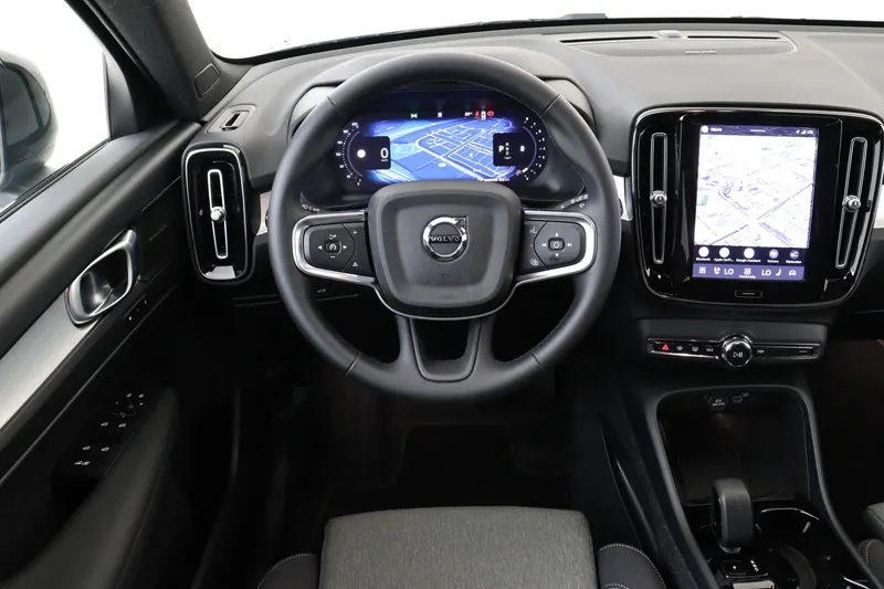 Volvo XC40 (2026)