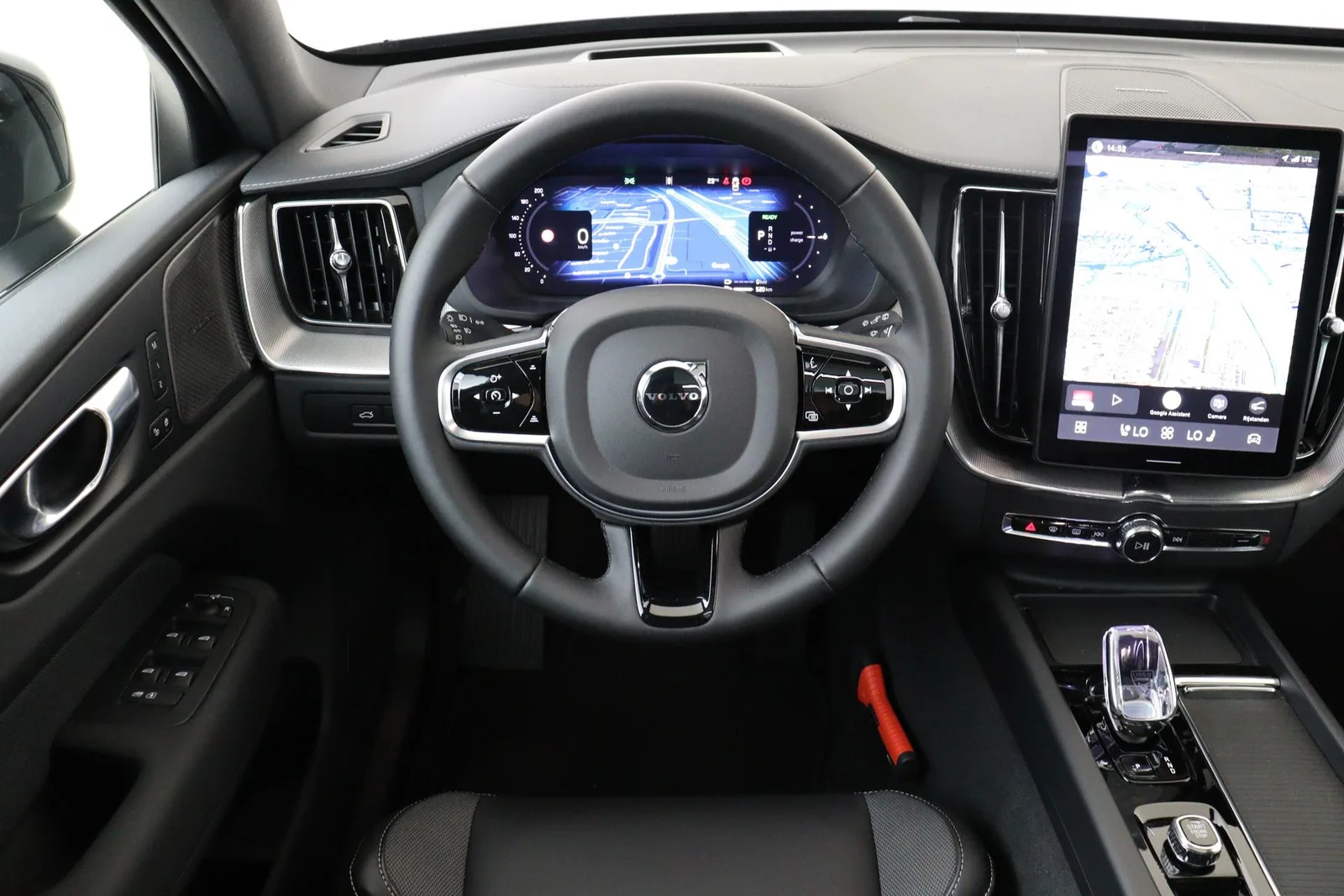 Volvo XC60 (2026) — foto 1